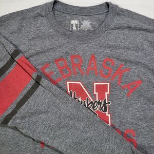 Nebraska Huskers Men's Small‎ Gray T University Long Sleeve T-Shirt
